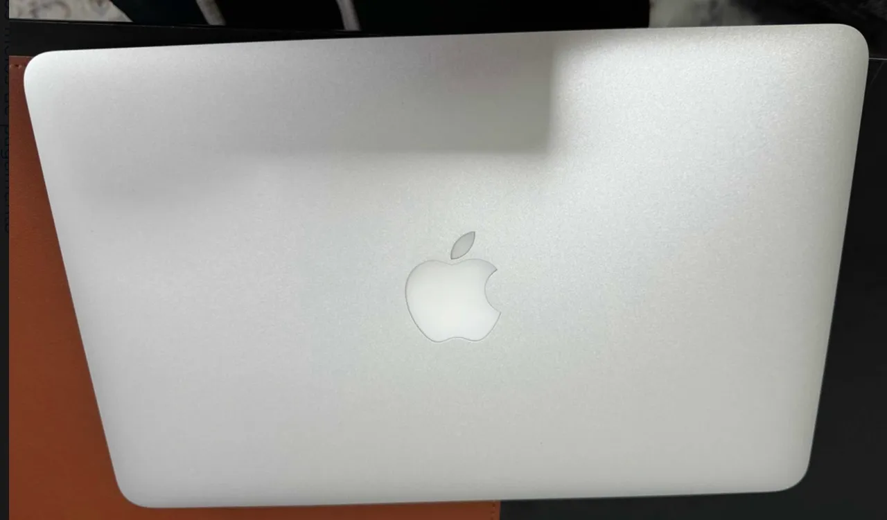 macbook air 11 2014