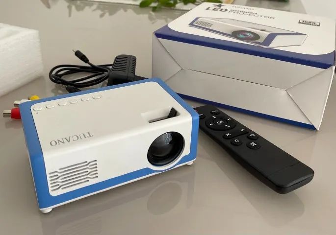 Projetor Tucano TC-M10 - HDMI/USB - 12V - Branco/Azul - Foto 2