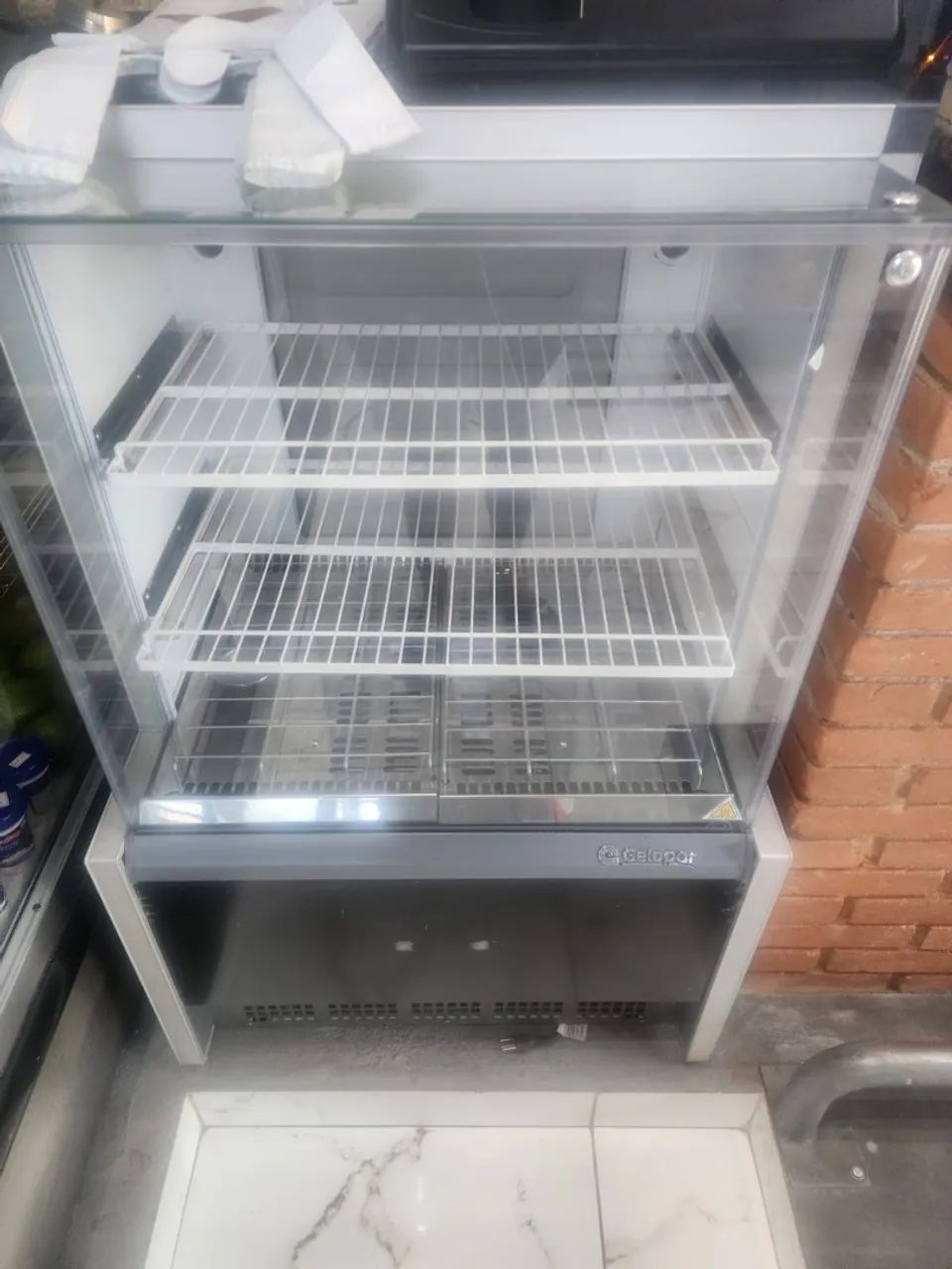 Balcão Vitrine Expositora para Salgados Gelopar