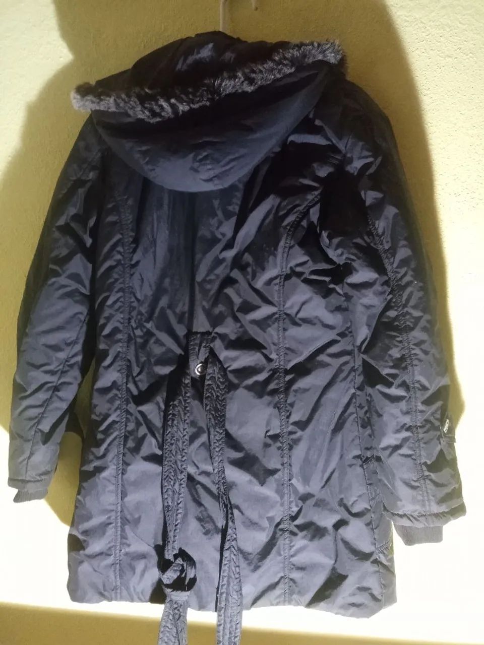 Casaco sobretudo de inverno feminino com capuz  - Foto 5