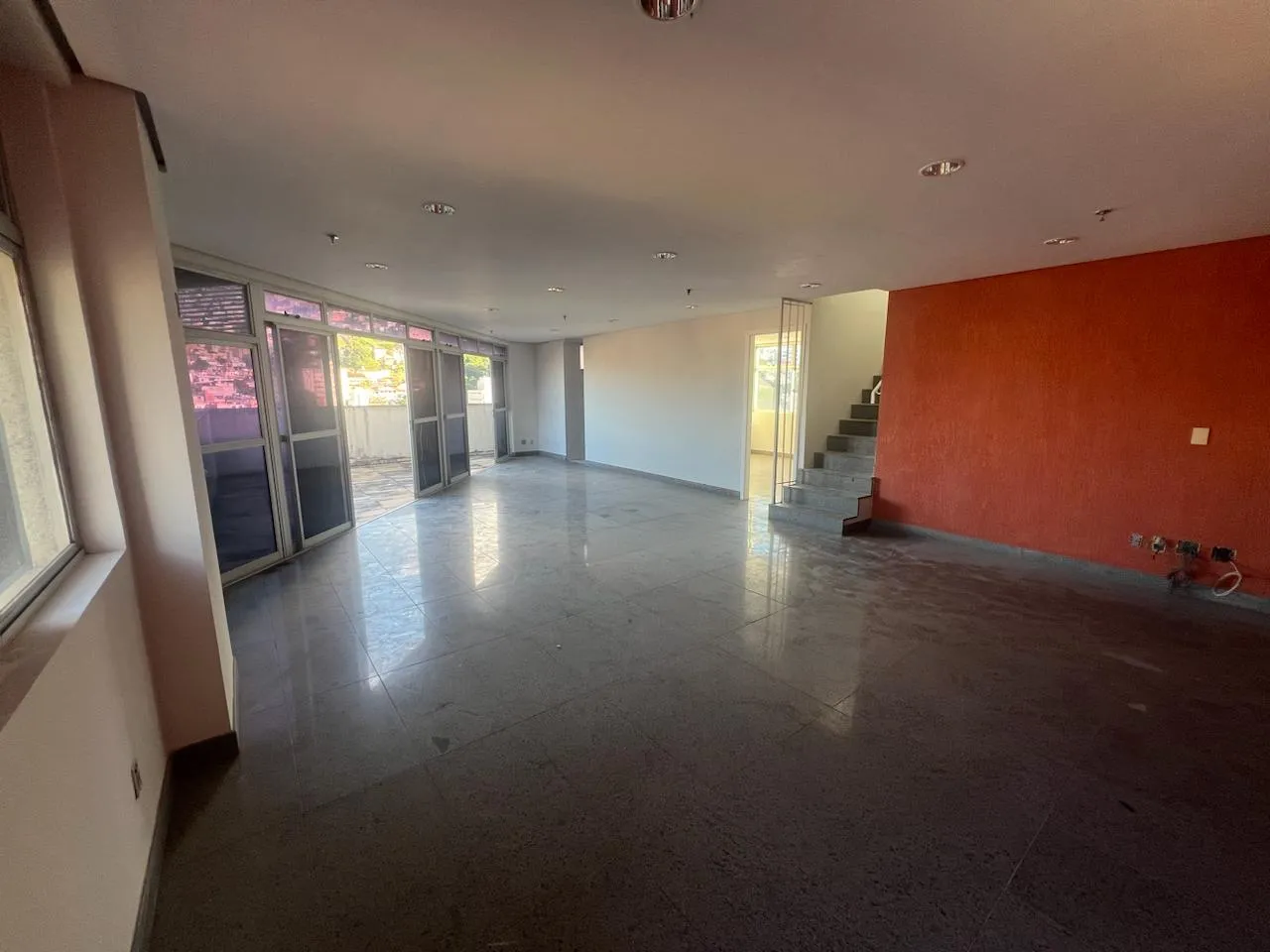Sala corporativa / Venda ou aluguel, 180m² - Santa Efigênia - Centro - BH  MG