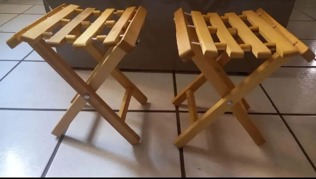 Banquinhos NOVOS 60 reais cada 
