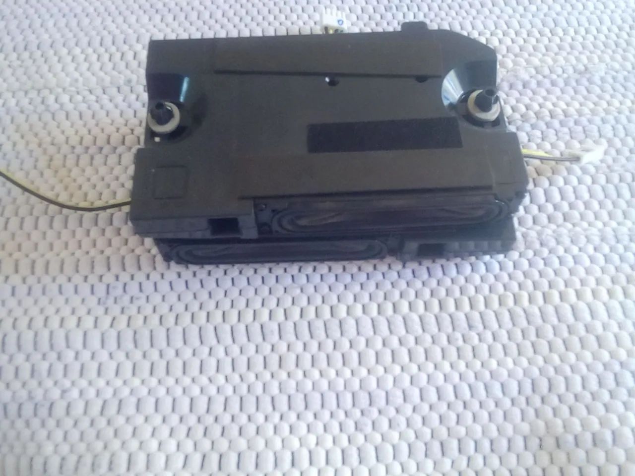 Alto falante originais da TV Samsung LT 28 D 310 LH ( com os cabos ) 