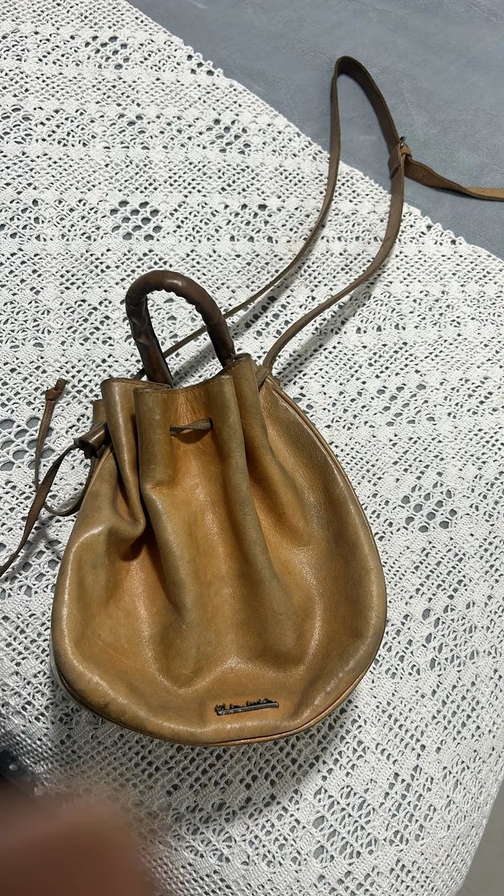 Bolsa em couro legítimo 