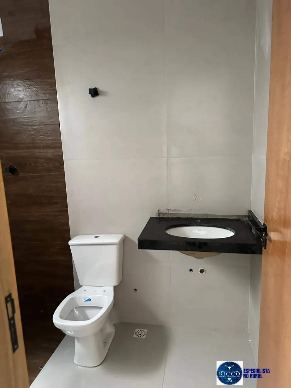 Casa à Venda no Setor Morada do Sol Goiânia/GO | 2 Quartos, 1 Suíte