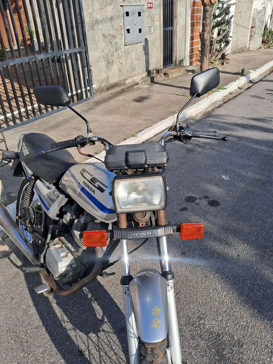Moto honda today 125 ano 90