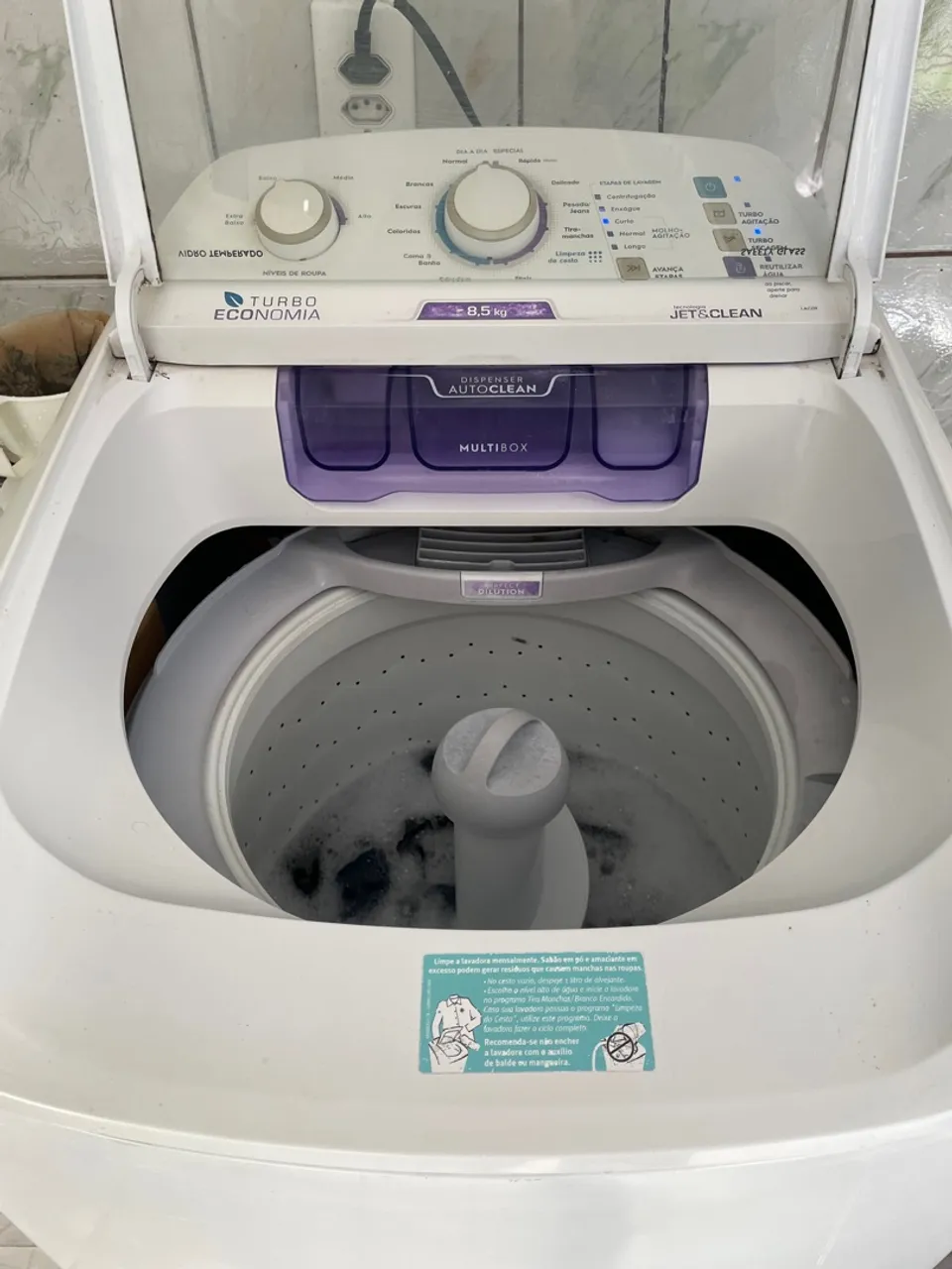 Lavadora de roupas Electrolux Turbo Economia 8,5kg