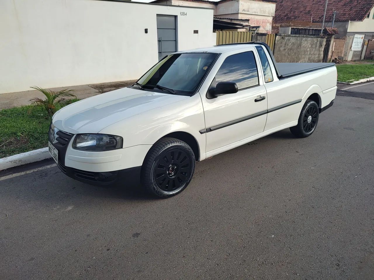 SAVEIRO COMPLETA 2006