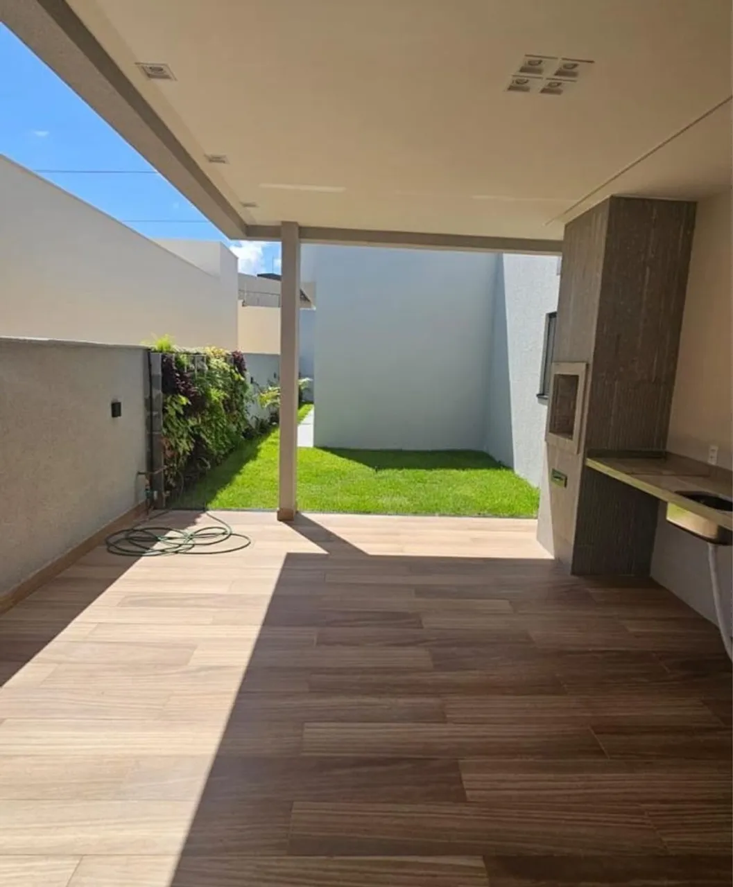 Residencial Monte Carlo | Excelente casa Térrea com 4 suítes Parnamirim