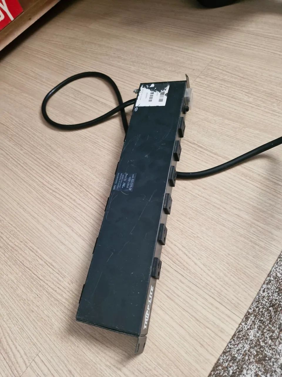 Régua de Tomadas Tripp Lite  - Foto 3