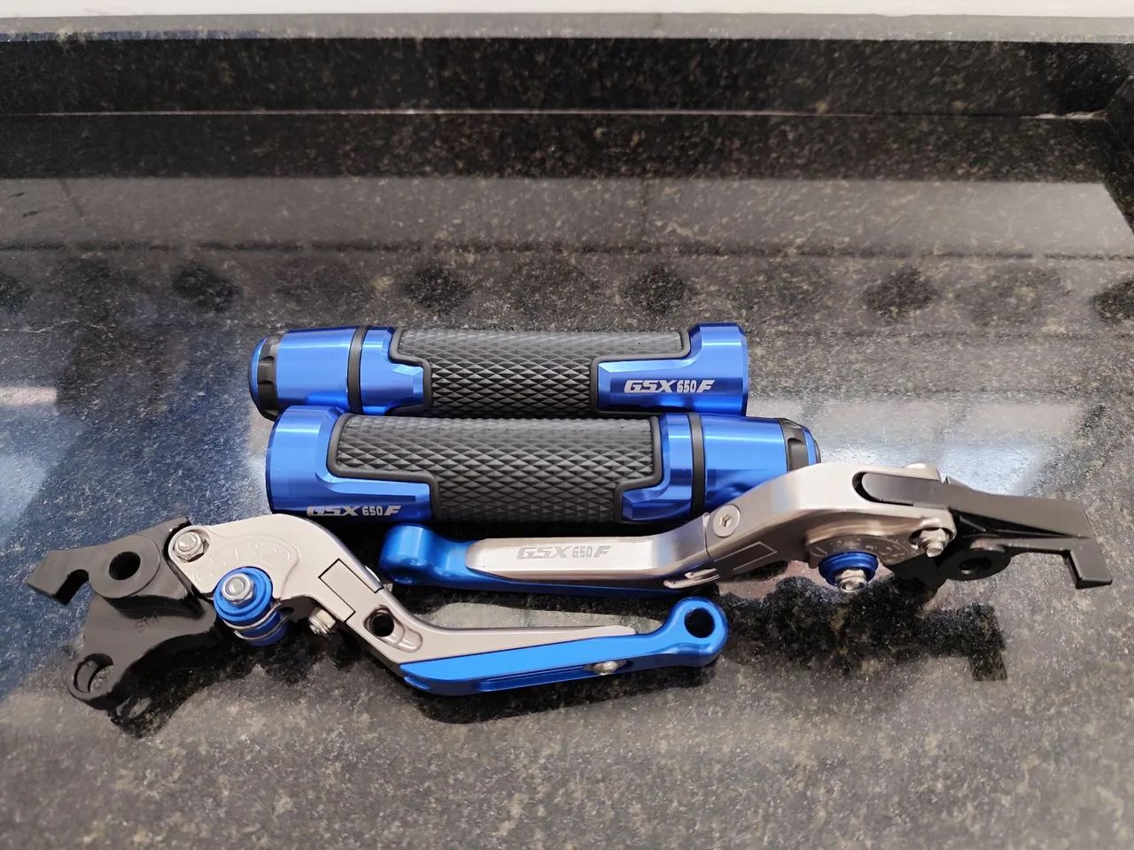 Manetes + Manoplas + Retrovisores Esportivos Suzuki GSX 650F e BANDIT 