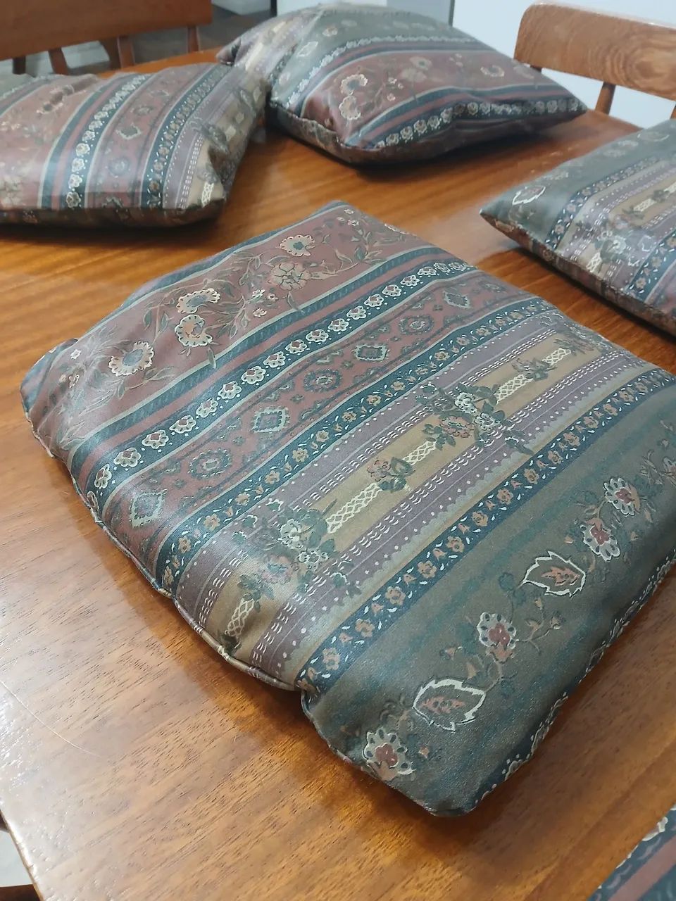 6 Lindas Almofadas para cadeiras - Foto 3