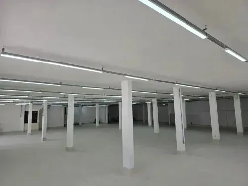 JS- PONTO COMERCIAL NA JULIO CESAR