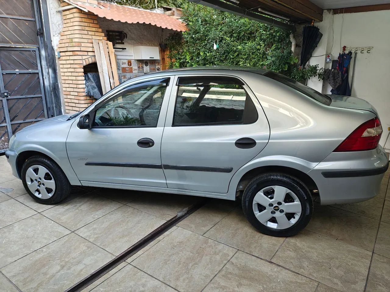 Prisma 1.4 flex 2010  baixo km impecável  - Foto 5