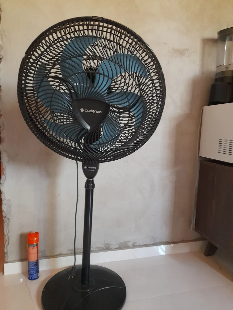 Ventilador de coluna Cadence
