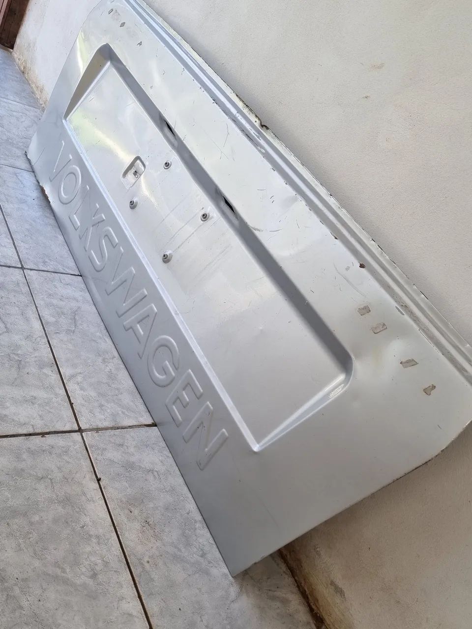 Tampa traseira saveiro quadrada - Foto 4