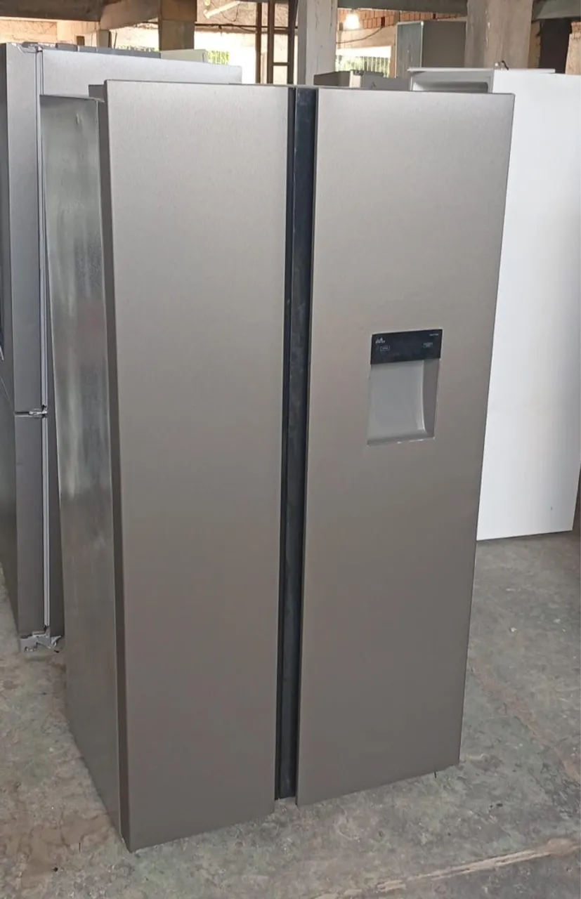 Geladeira Philco side salvada sem uso envelopada 