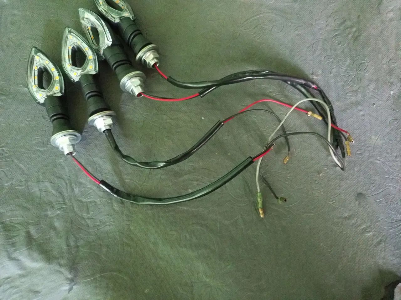 Seta de led esportivo para moto