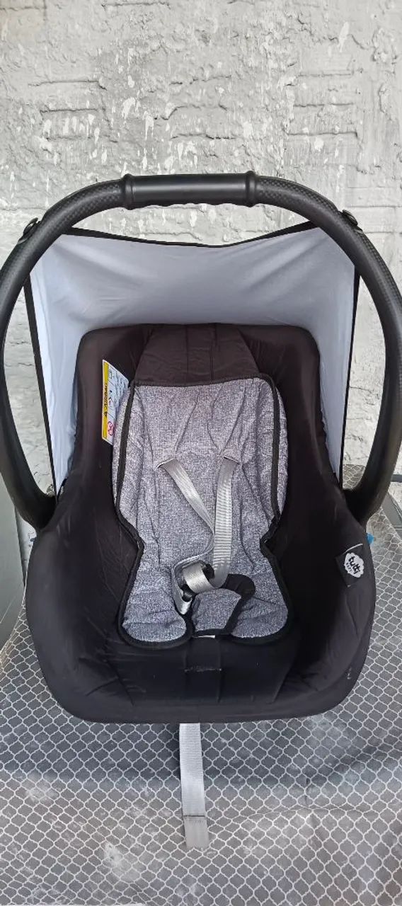 Bebê Conforto com Protetor Solar