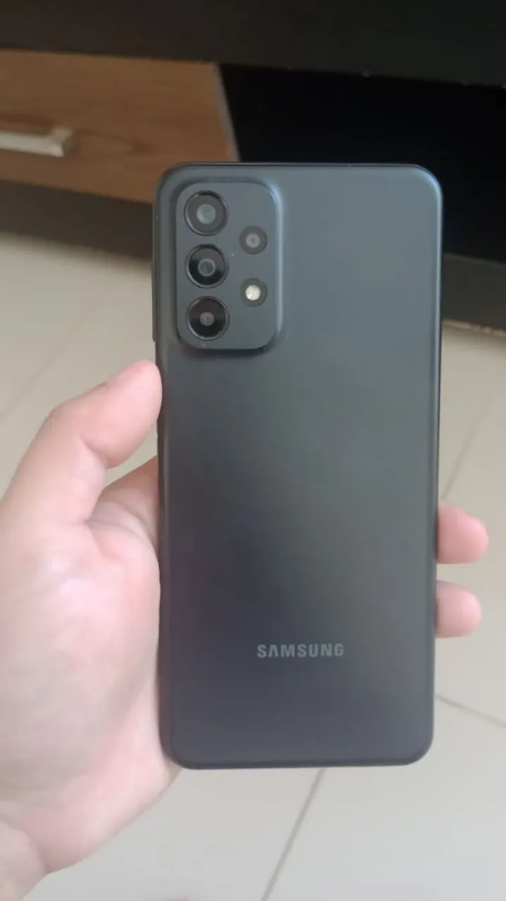 Vendo a23 128 gb sem detalhe