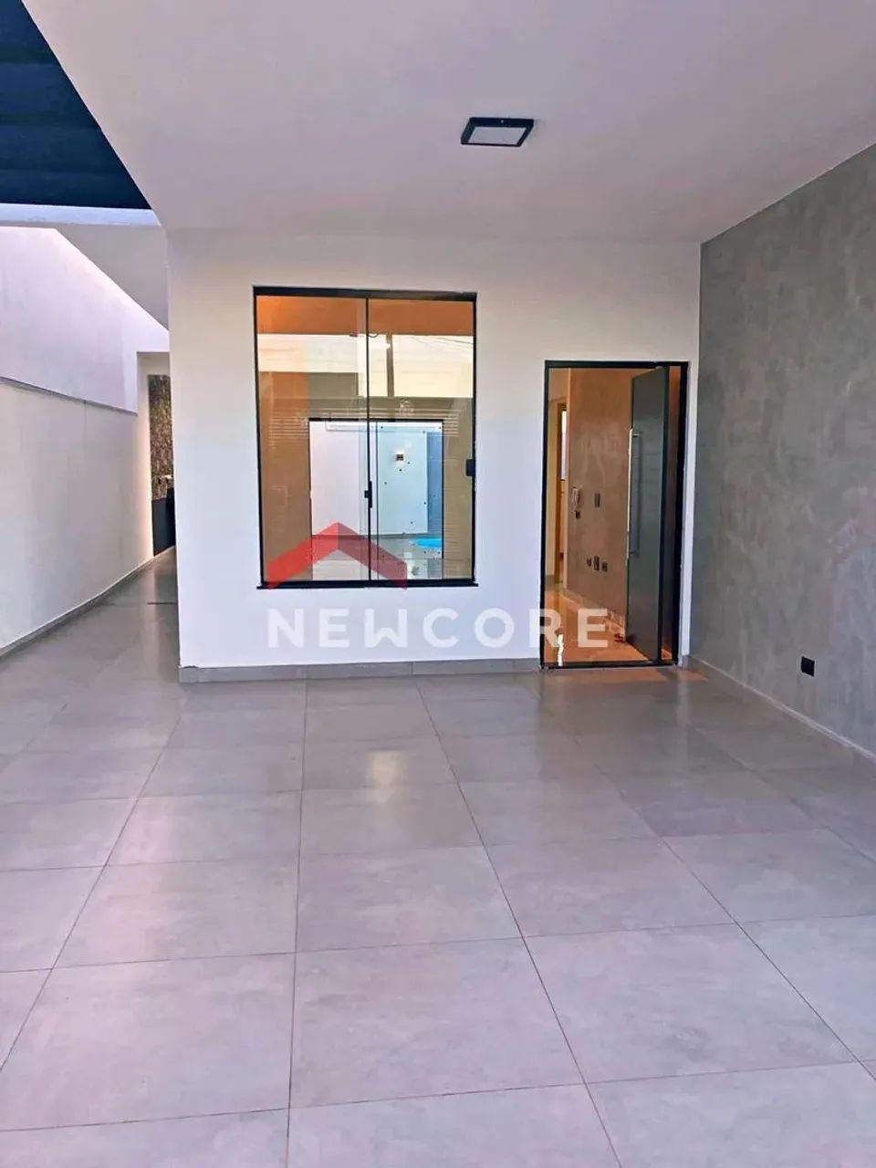Casa em Rua Pioneiro Georges Anis El Khouri - Jardim Oriental - Maringá/PR - Foto 2