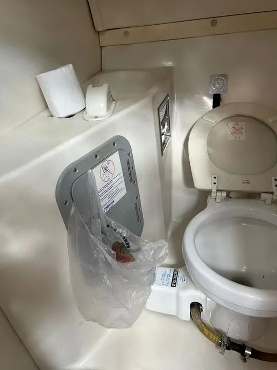 Lancha HD 26 pés Cabinada C.0.T.4 - Foto 14