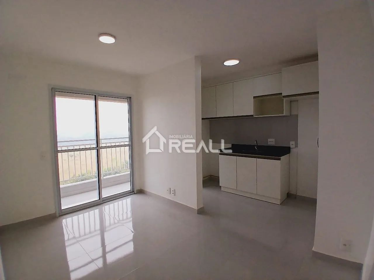 ALUGA-SE RES. SPORTS GARDENS