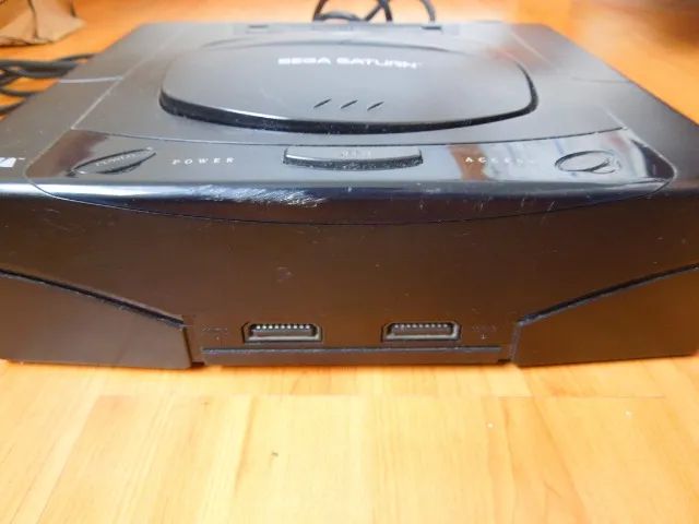 Sega Saturn DESBLOQUEADO e CHAVEADO botões ovais - Foto 2