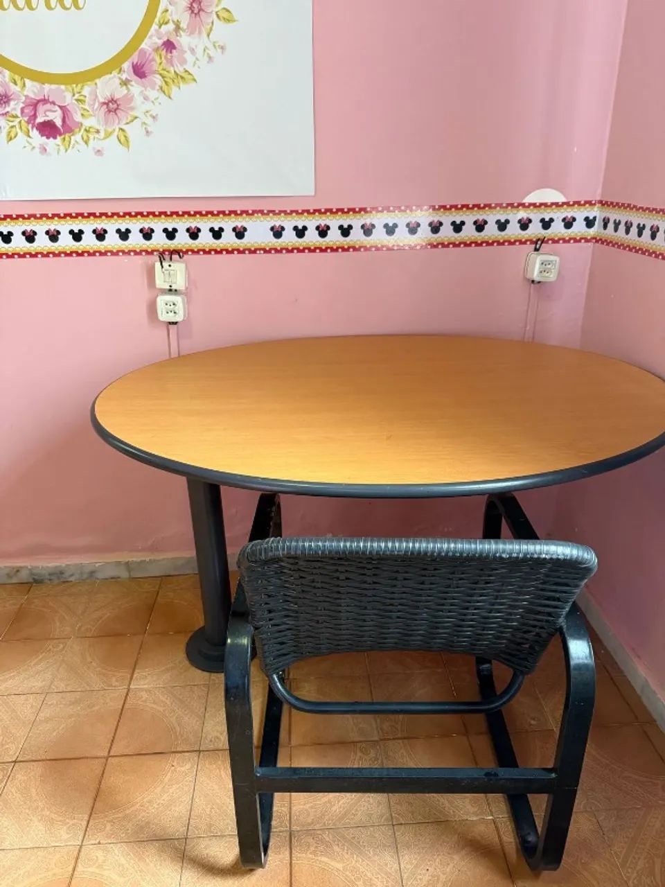 Mesa de escritório64960460077442120