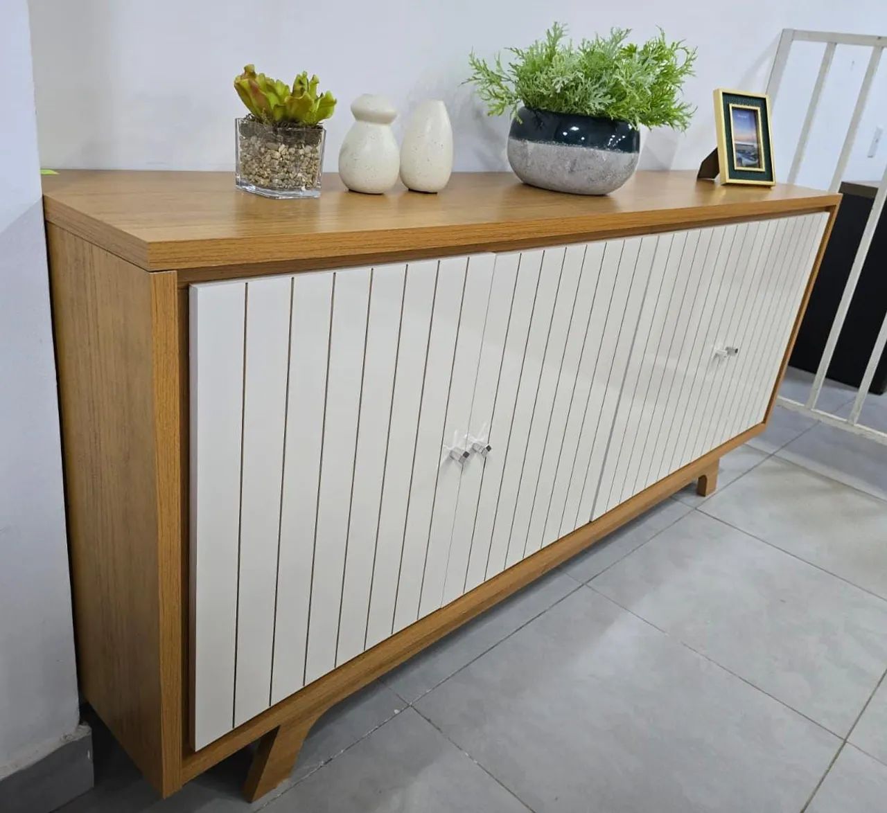 Buffet DJ 1 metro e 80