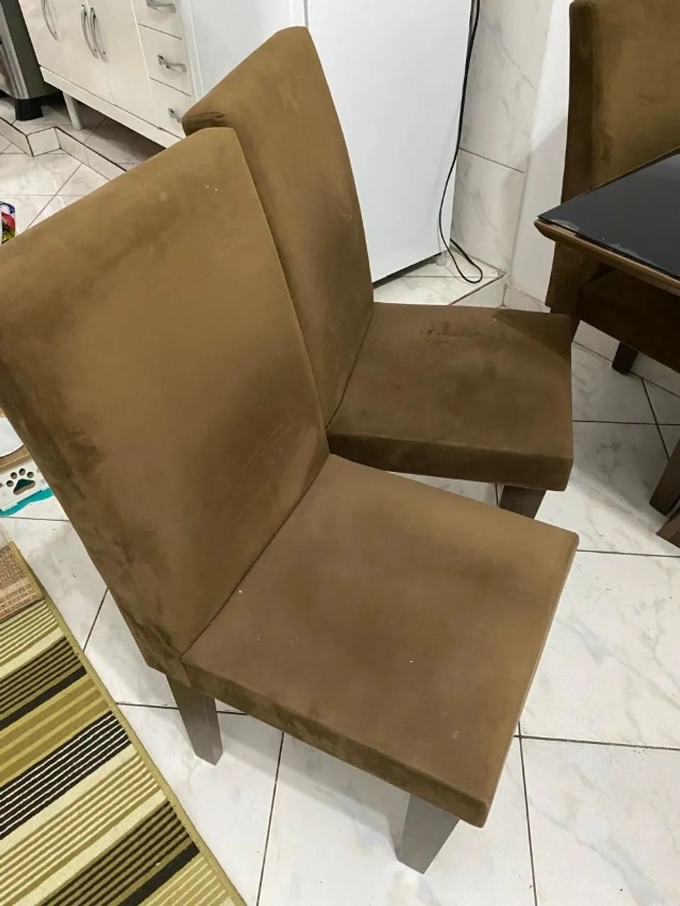 Mesa com 4 cadeiras - Tampo de vidro - Foto 2
