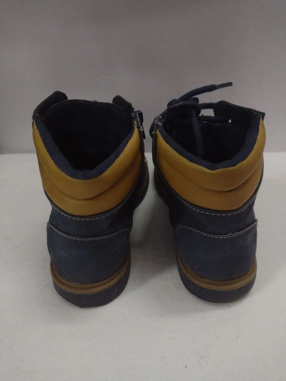 Bota infantil masculina Klin n.32 em excelente estado  - Foto 3