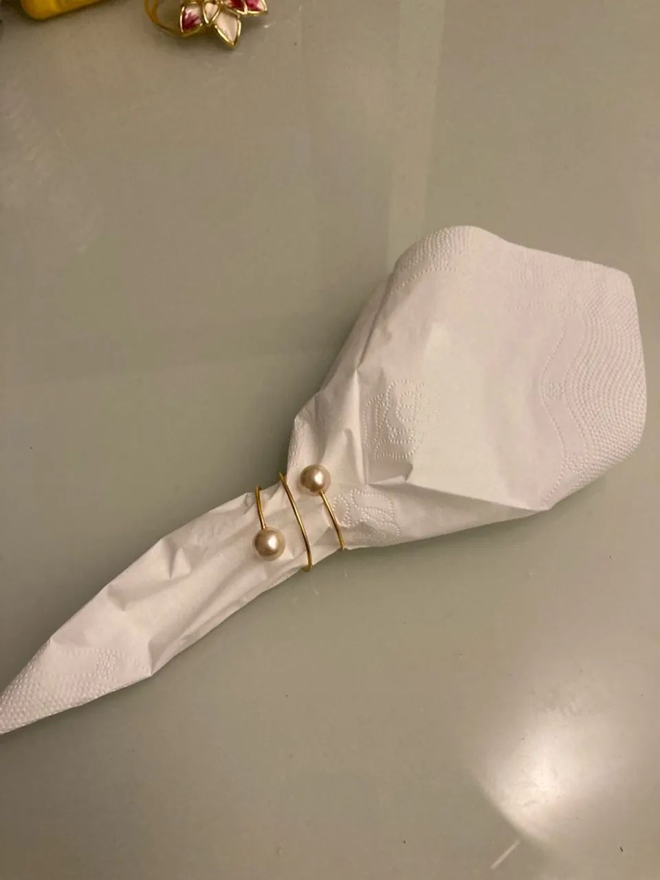 Anéis porta guardanapo Dourados com Pérolas - Foto 3