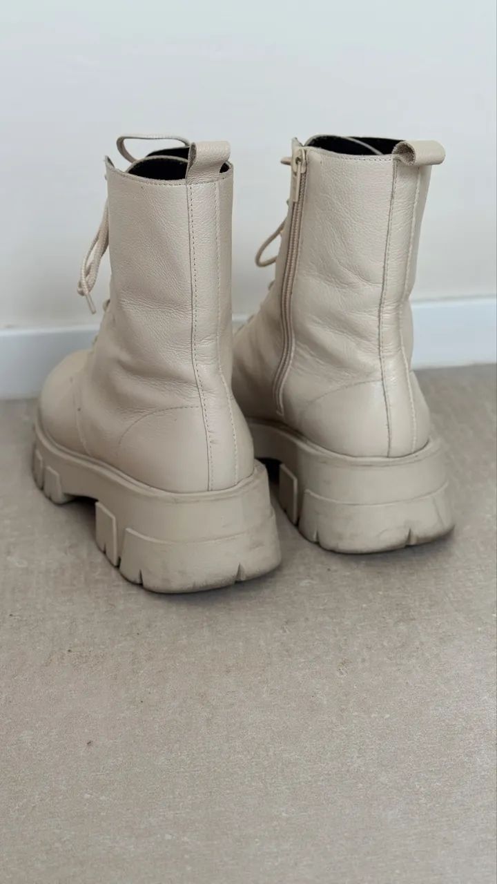 Bota coturno off white 36/37 - Foto 4