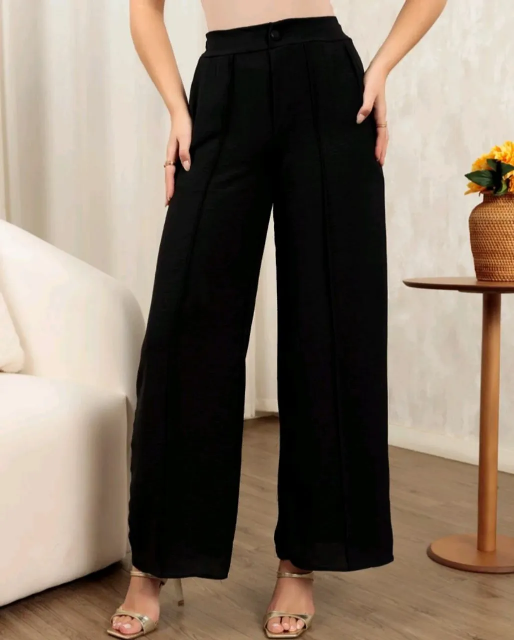 Calça pantalona feminina preta