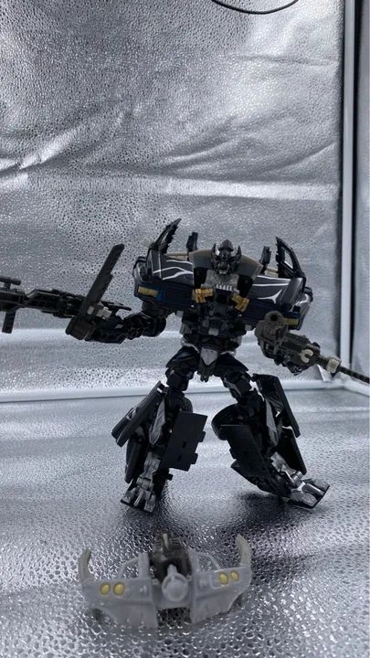 Transformers Revenge Of The Fallen RECON IRONHIDE voyager - Foto 3