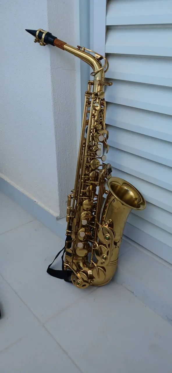 Saxofone Alto, semi novo mesmo, confira! - Foto 3
