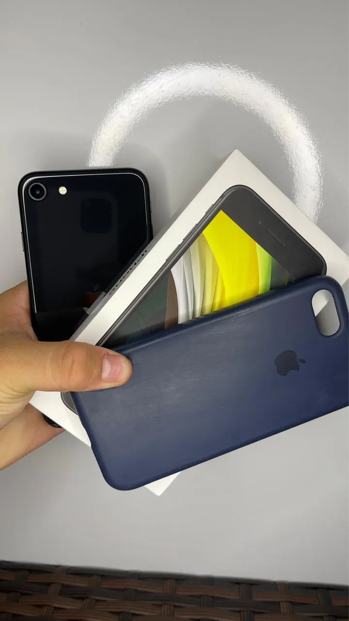 iPhone SE 