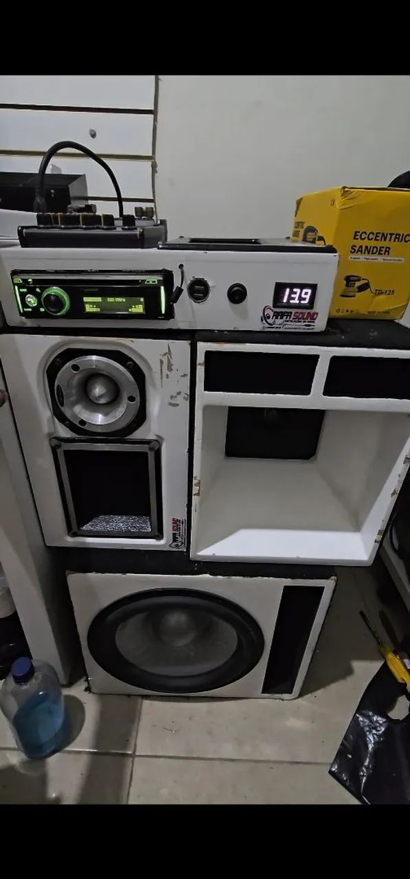 Som automotivo ( som interno )