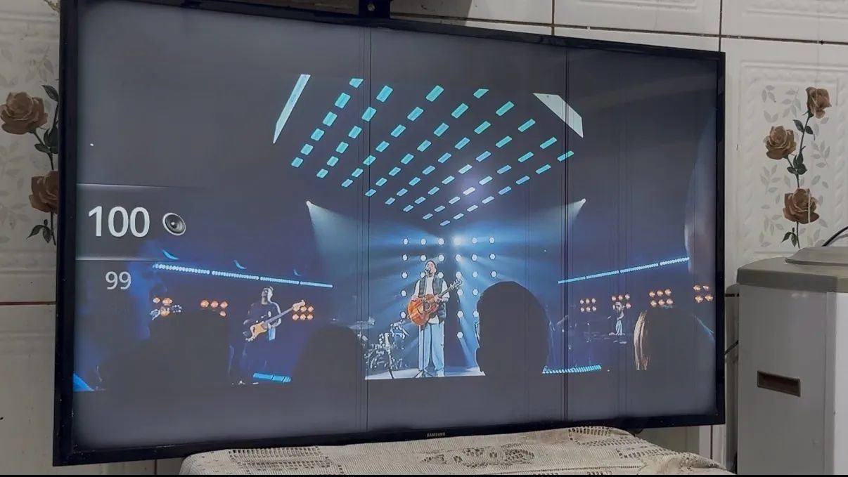 TELEVISÃO SMART 49 polegadas 