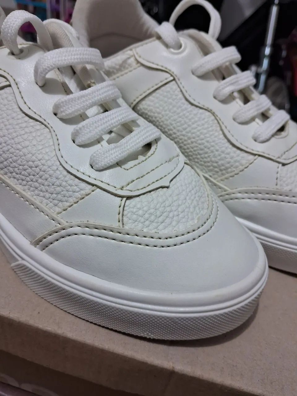 Tênis  casual branco da marca sonho dos pés  - Foto 2