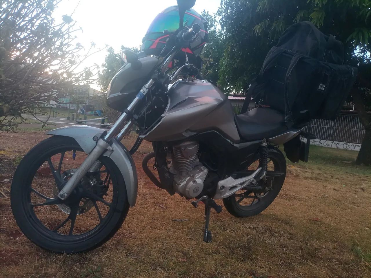 160 semi nova no preço  - Foto 5