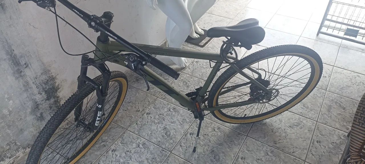 Bicicleta semi nova  - Foto 2