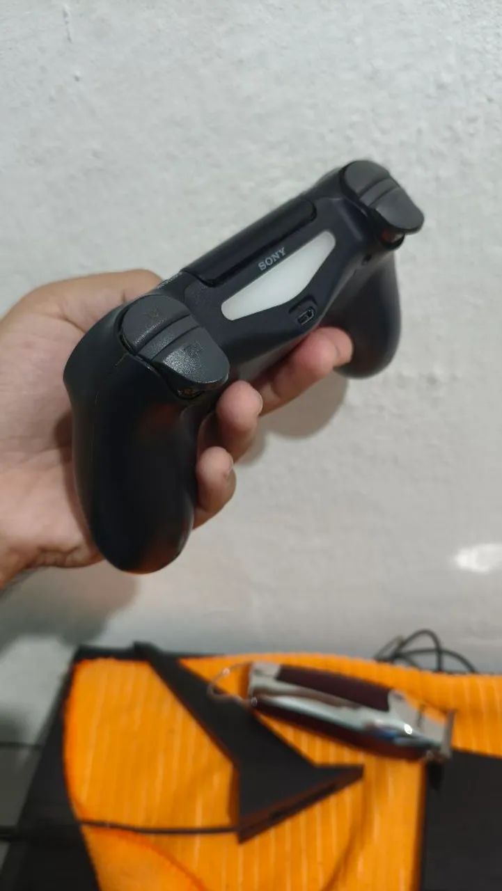 Controle de PS4 original - Foto 4