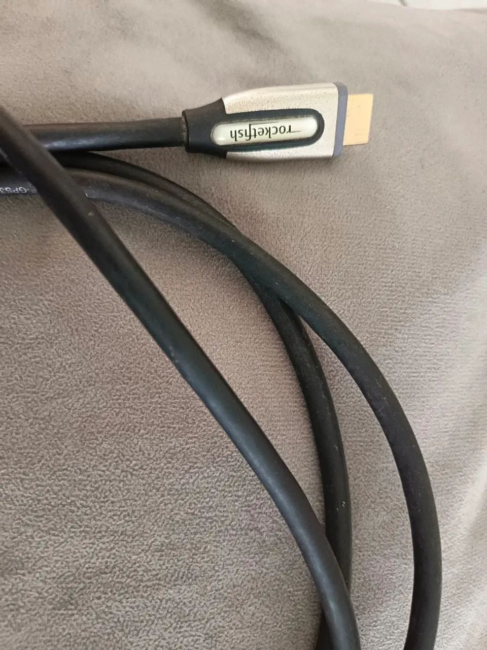 Cabo HDMI Rocketfish  - Foto 2