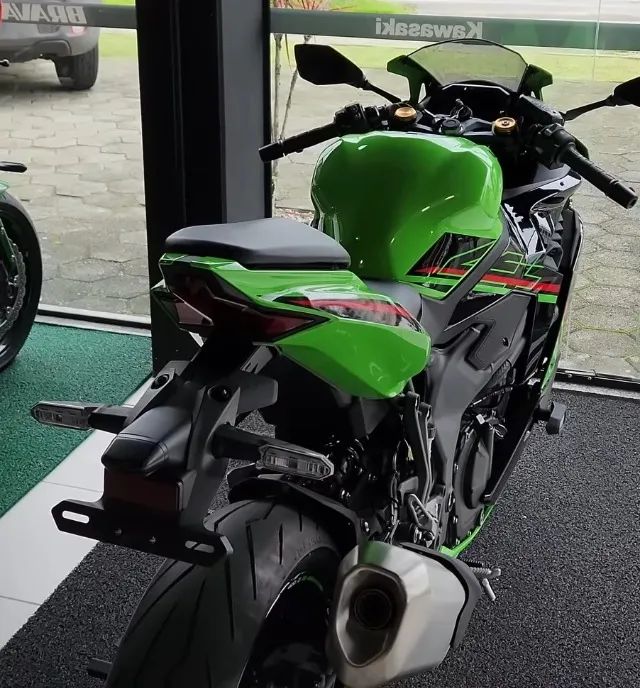 Kawasaki Zx-4r 2024 - 1504808221 | OLX