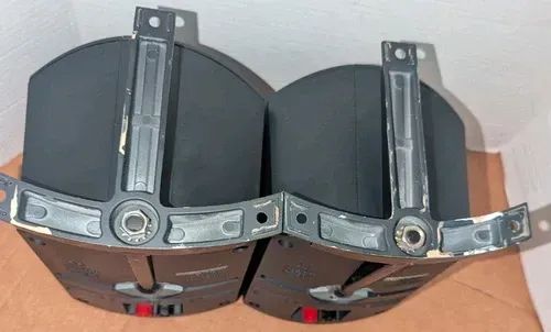 CAIXAS B&W ROCK SOLID S100 150W 8ohms 89dB - Foto 2