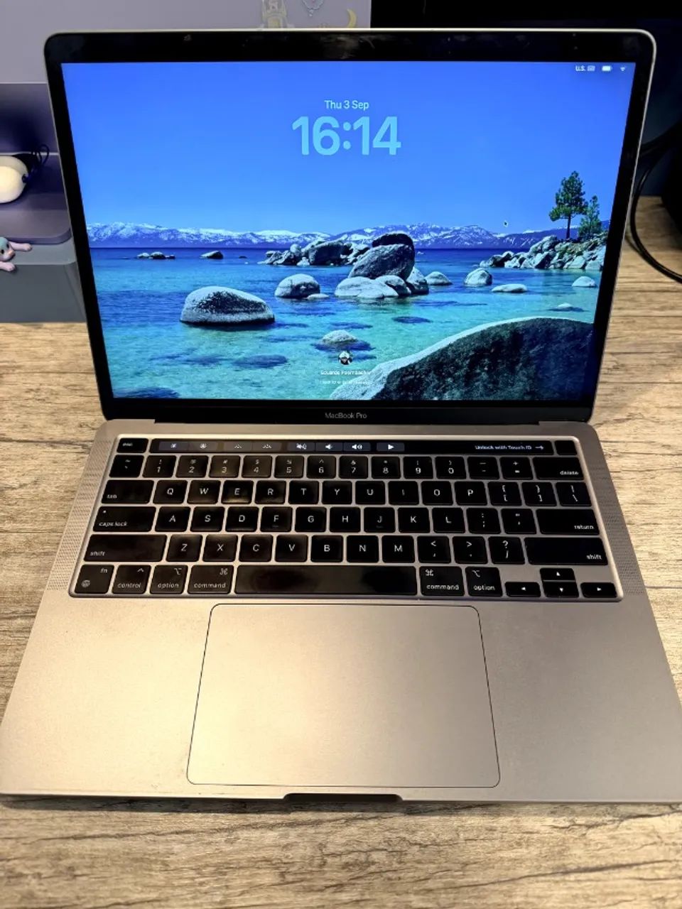 MacBook Pro 13 M2 2022 16GB 256GB Tela Nova com Caixa - Notebooks