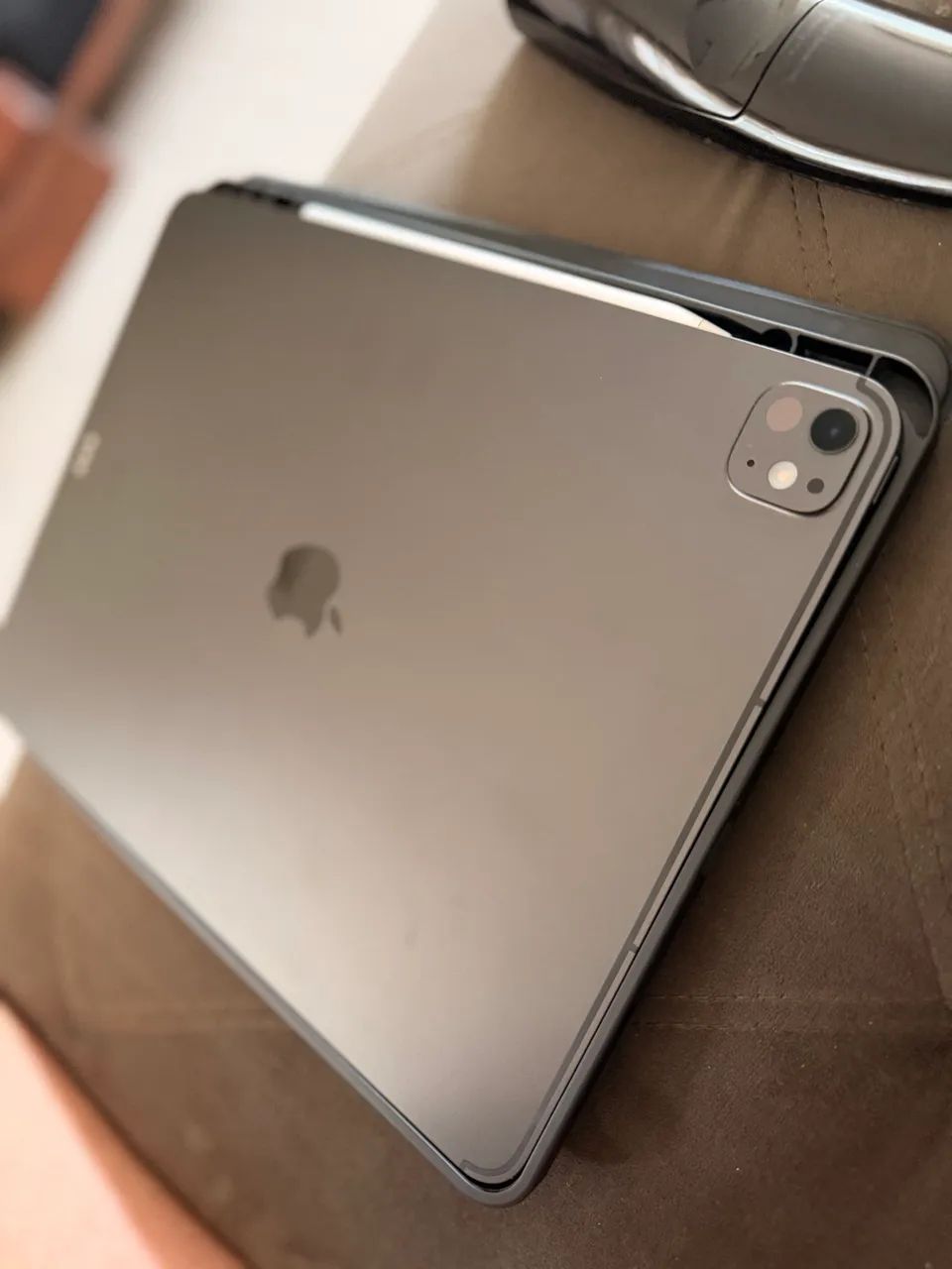IPad Pro 13 M4 256 gigas Wi-Fi + Celular + Apple Pencil Pro