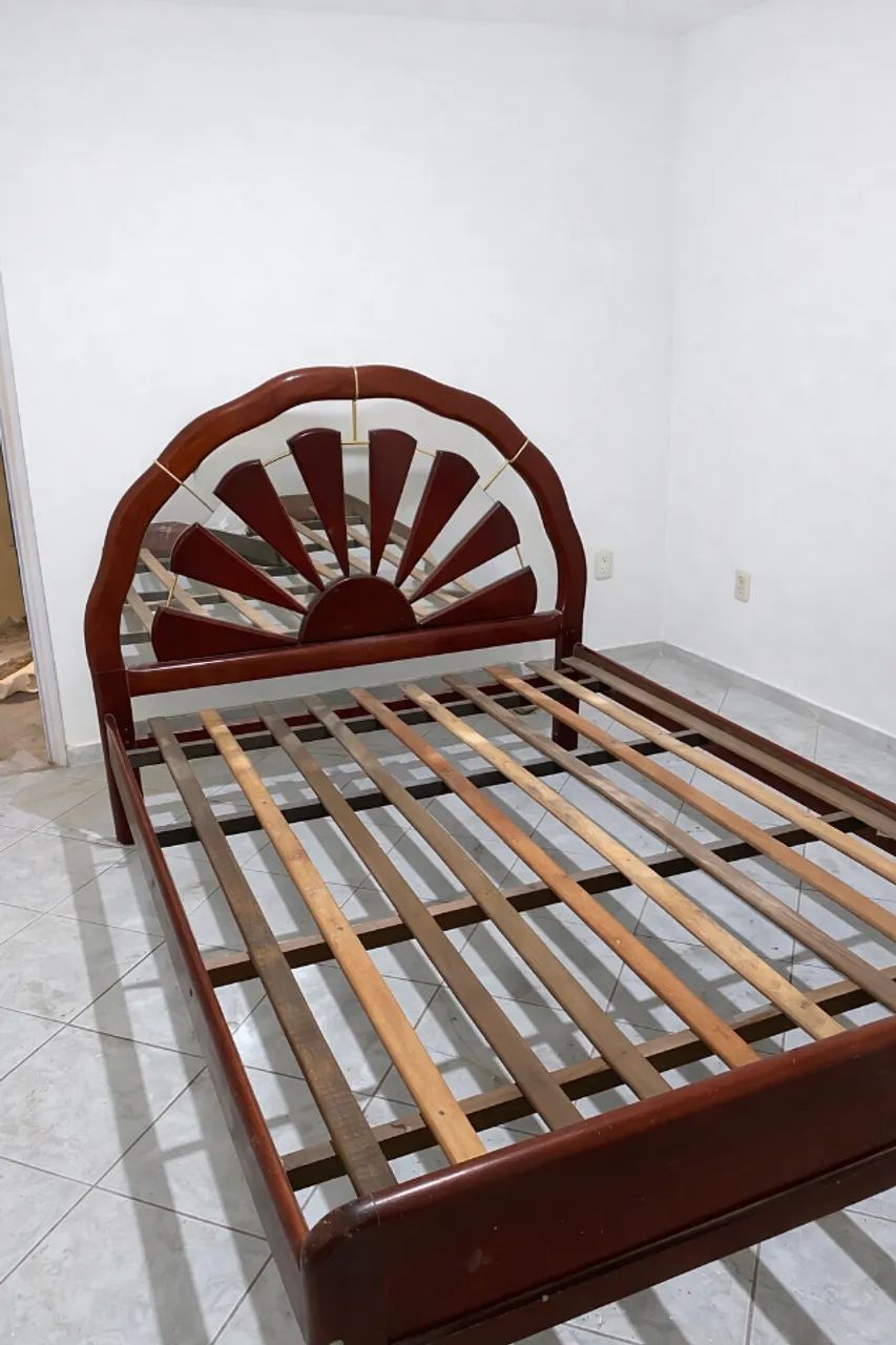 Cama com espelho - Foto 2